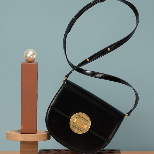 Commuter minority design one-shoulder saddle bag Commuter minority design one-shoulder saddle bag