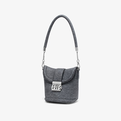 Large-capacity commuter advanced sense niche bucket bag Large-capacity commuter advanced sense niche bucket bag