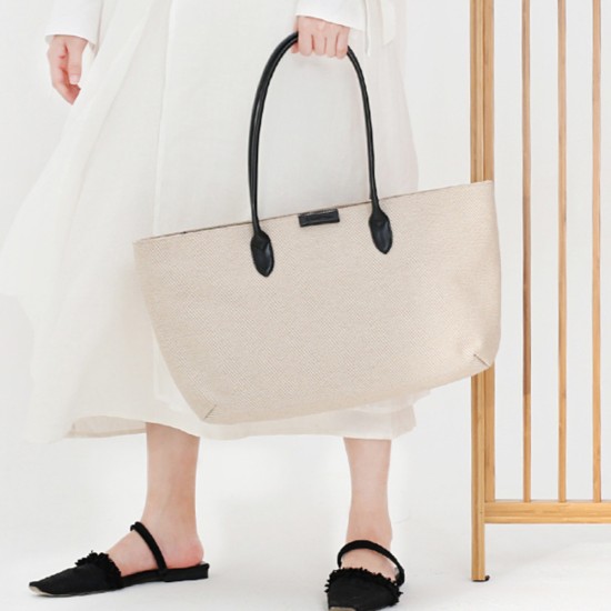 Tote bag on the shoulder, beige canvas bag on the handbag - Memoo.com Tote bag on the shoulder, beige canvas bag on the handbag - Memoo.com