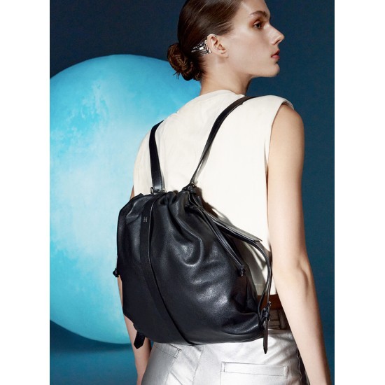 Leather large-capacity backpack travel shoulder bag girl - Memoo.com Leather large-capacity backpack travel shoulder bag girl - Memoo.com