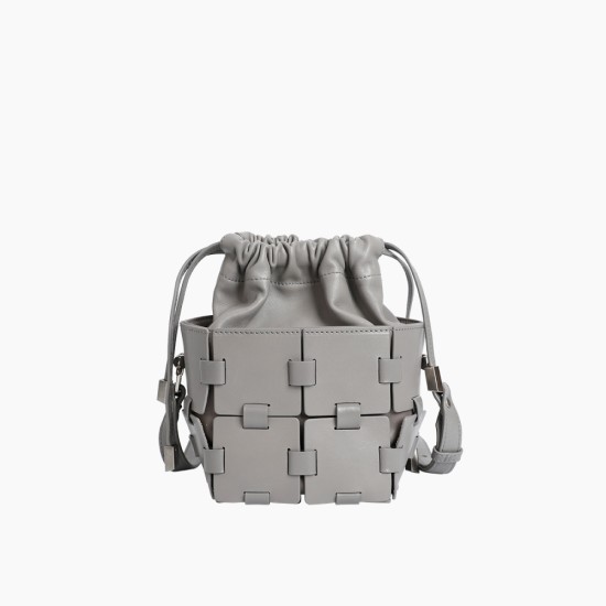 Bucket bag drawstring crossbody bag Bucket bag drawstring crossbody bag