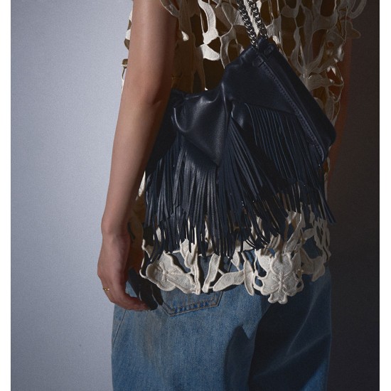 Leather tassel chain shoulder armpit bag - Memoo.com Leather tassel chain shoulder armpit bag - Memoo.com