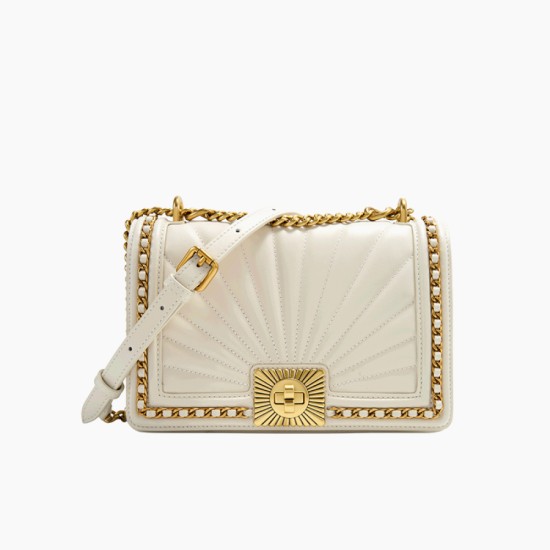 High-grade shoulder slung chain small square bag - Memoo.com High-grade shoulder slung chain small square bag - Memoo.com