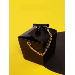 Naoshima chain square box bag