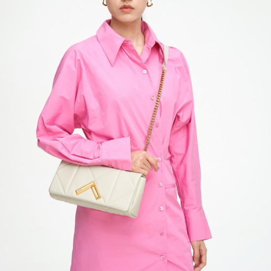 Underarm chain quilted single shoulder crossbody small square bag - Memoo.com Underarm chain quilted single shoulder crossbody small square bag - Memoo.com