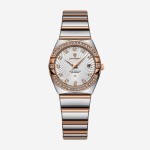 Ladies' watch. It is a fully automatic mechanical watch, suitable for casual wear, waterproof, with a light luxury style, luminous function and calendar. There is also a luminous quartz watch.