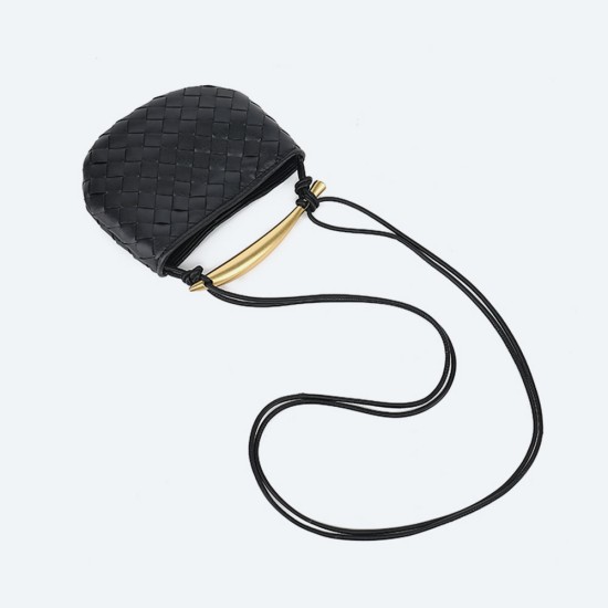 Braided cowhide metal handle single shoulder oblique span small round bag - Memoo.com Braided cowhide metal handle single shoulder oblique span small round bag - Memoo.com