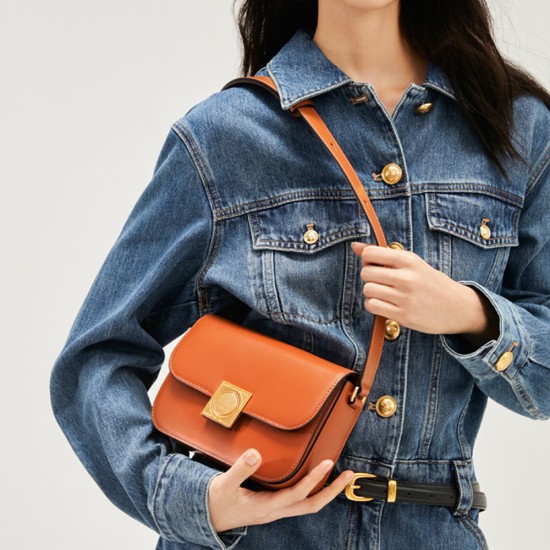 Single shoulder crossbody bag small square bag Single shoulder crossbody bag small square bag
