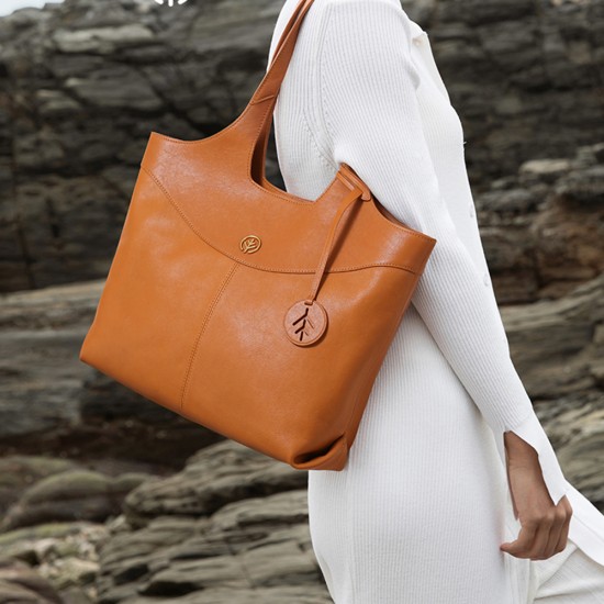 Large-capacity commuter Tote bag double-sided plant-tanned leather one-shoulder tote woman - Memoo.com Large-capacity commuter Tote bag double-sided plant-tanned leather one-shoulder tote woman - Memoo.com