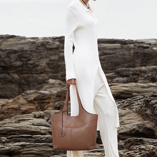 Large-capacity commuter Tote bag double-sided plant-tanned leather one-shoulder tote woman - Memoo.com Large-capacity commuter Tote bag double-sided plant-tanned leather one-shoulder tote woman - Memoo.com