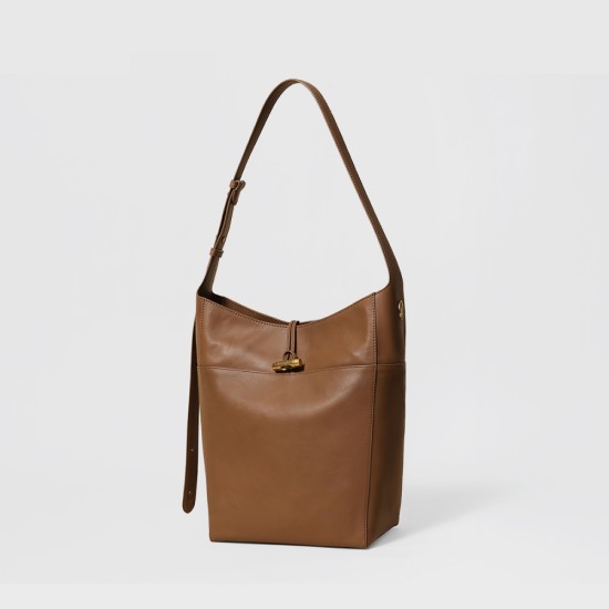 A large-capacity shoulder bag premium commuter crossbody bag - Memoo.com A large-capacity shoulder bag premium commuter crossbody bag - Memoo.com