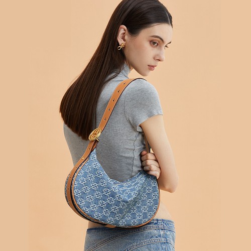 miu miu leather bag