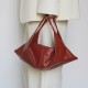Head layer cowhide oil wax shoulder bag, crossbody bag, hand-held cow horn bag, folding bag Head layer cowhide oil wax shoulder bag, crossbody bag, hand-held cow horn bag, folding bag