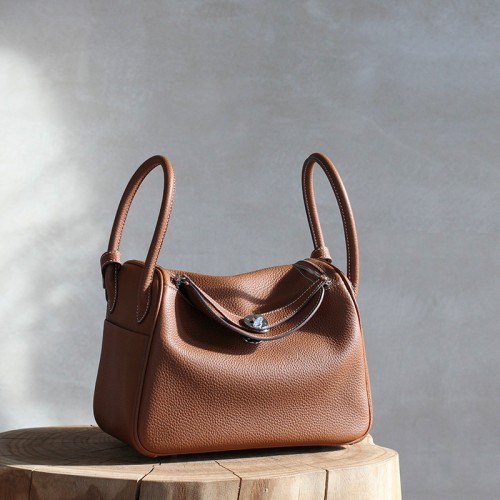 black tote bag with zip