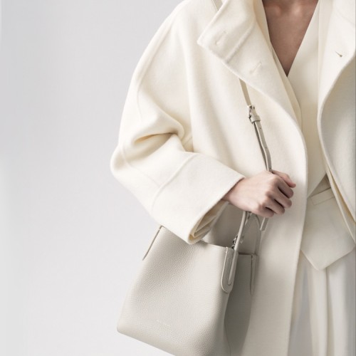 Hand top layer cowhide women's bucket bag