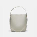 Shoulder bag, large-capacity first-layer cowhide premium bag, women's niche handbag