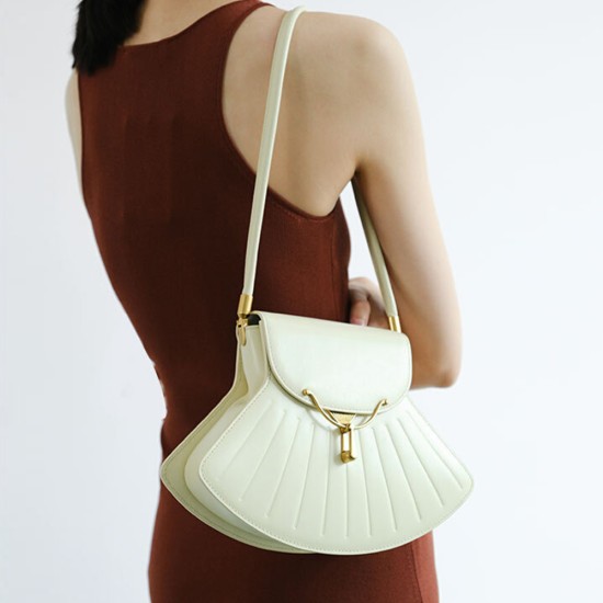 Fan bag, large capacity carry one-shoulder underarm bag - Memoo.com Fan bag, large capacity carry one-shoulder underarm bag - Memoo.com