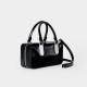Wear a Boston tote over one shoulder - Memoo.com Wear a Boston tote over one shoulder - Memoo.com