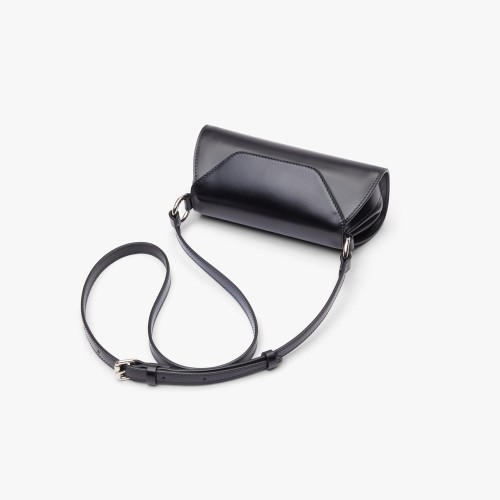 Vintage hand-held shoulder bag, small baguette bag Vintage hand-held shoulder bag, small baguette bag