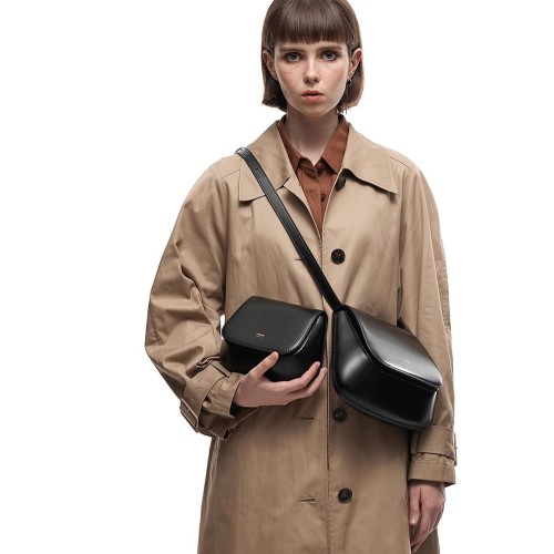 Women's bag, chestnut bag, crossbody saddle bag