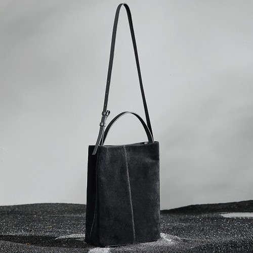 Shoulder Bag carrying genuine cowhide tote bag