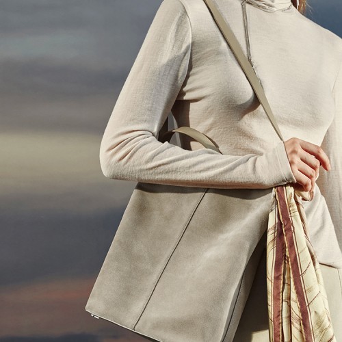 Shoulder Bag carrying genuine cowhide tote bag