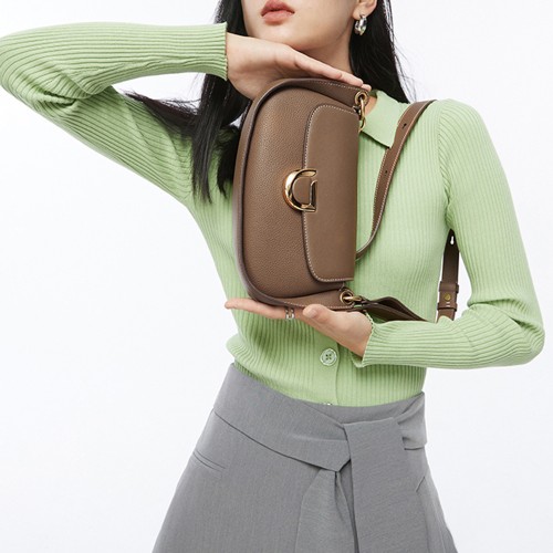 Disona women's bag, leather crossbody bag, armpit bag, vintage saddle bag Disona women's bag, leather crossbody bag, armpit bag, vintage saddle bag
