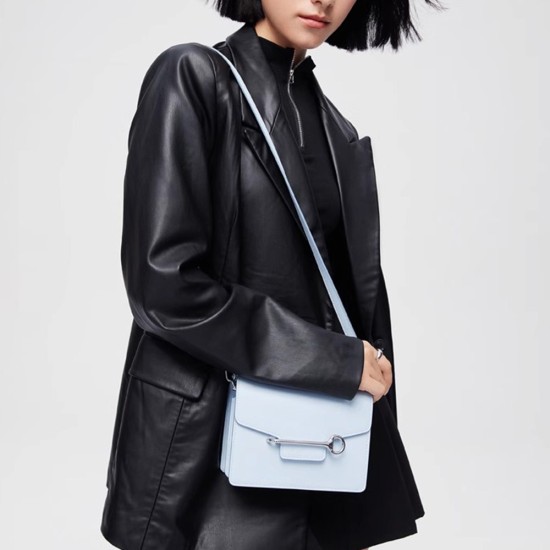 Disana womens bag KEY series new tofu bag shoulder crossbody bag high-quality small square bag - Memoo.com Disana womens bag KEY series new tofu bag shoulder crossbody bag high-quality small square bag - Memoo.com