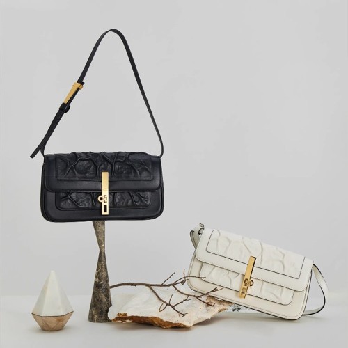 marc jacobs shutter crossbody bag