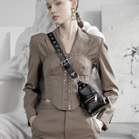 Female Baotou layer cowhide motorcycle bag leather crossbody bag female Female Baotou layer cowhide motorcycle bag leather crossbody bag female