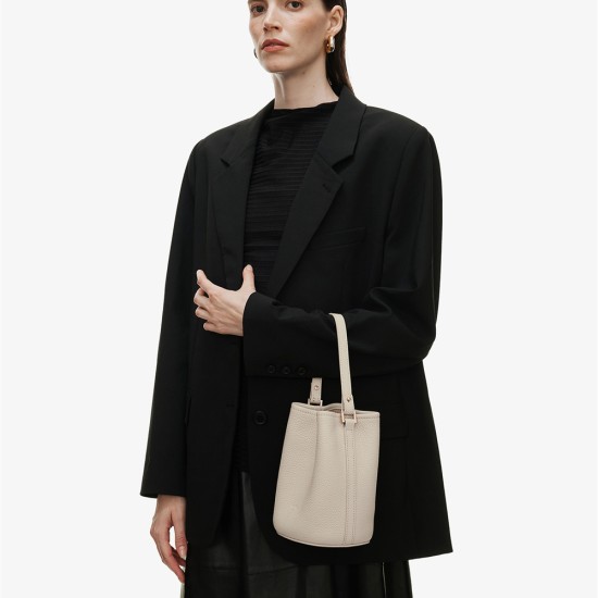 Leather bucket bag crossbody bag white shoulder bag for women - Memoo.com Leather bucket bag crossbody bag white shoulder bag for women - Memoo.com