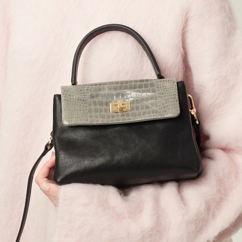 coach credit card holder