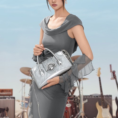 Crossbody bag, female niche design, motorcycle handbag Crossbody bag, female niche design, motorcycle handbag