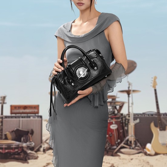 Silver crossbody bag, female niche design handbag - Memoo.com Silver crossbody bag, female niche design handbag - Memoo.com