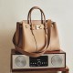 Meiji light luxury cowhide commuter Tote bag Women's shoulder bag briefcase Meiji light luxury cowhide commuter Tote bag Women's shoulder bag briefcase