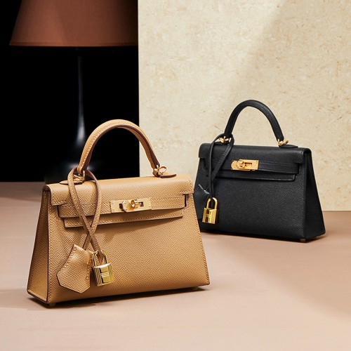 crossbody tote bag with zipper